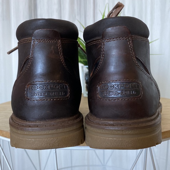 Rockport “Tough Buck Chukka”booties - Picture 3 of 17
